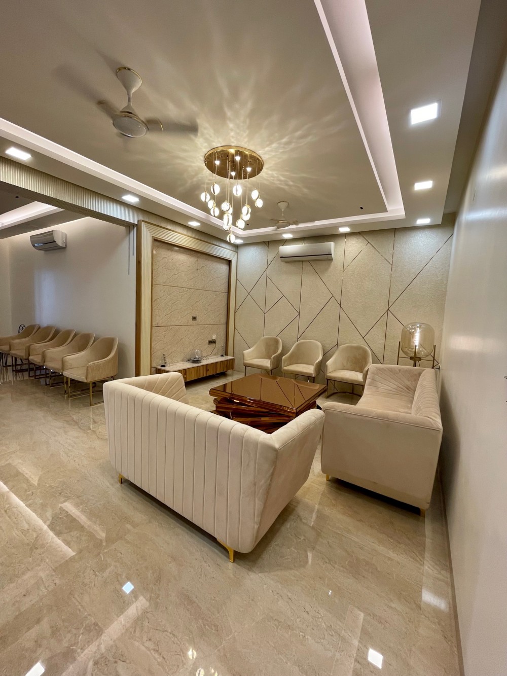 RESIDENCE FOR MR. MANISH HASSANI